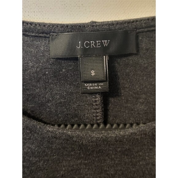 J . Crew Grey Peplum Top Small  1L - Picture 4 of 4